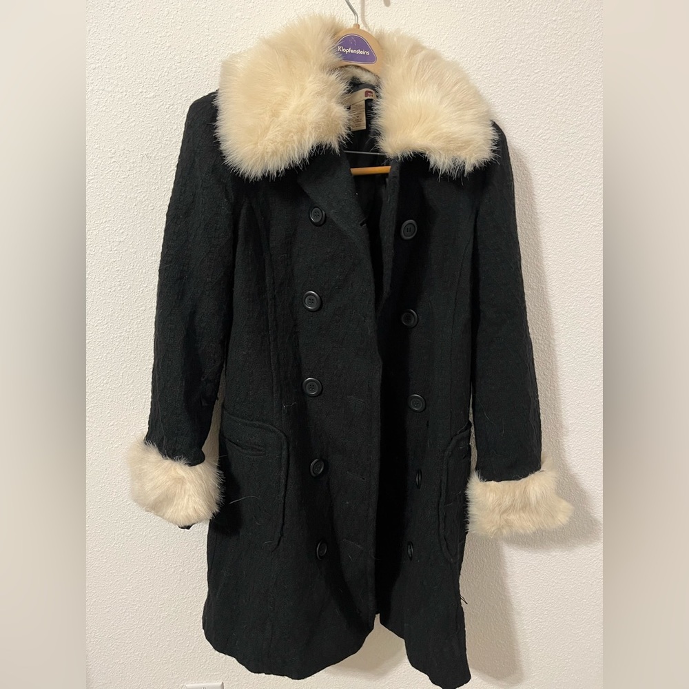 Black with cream furry trim